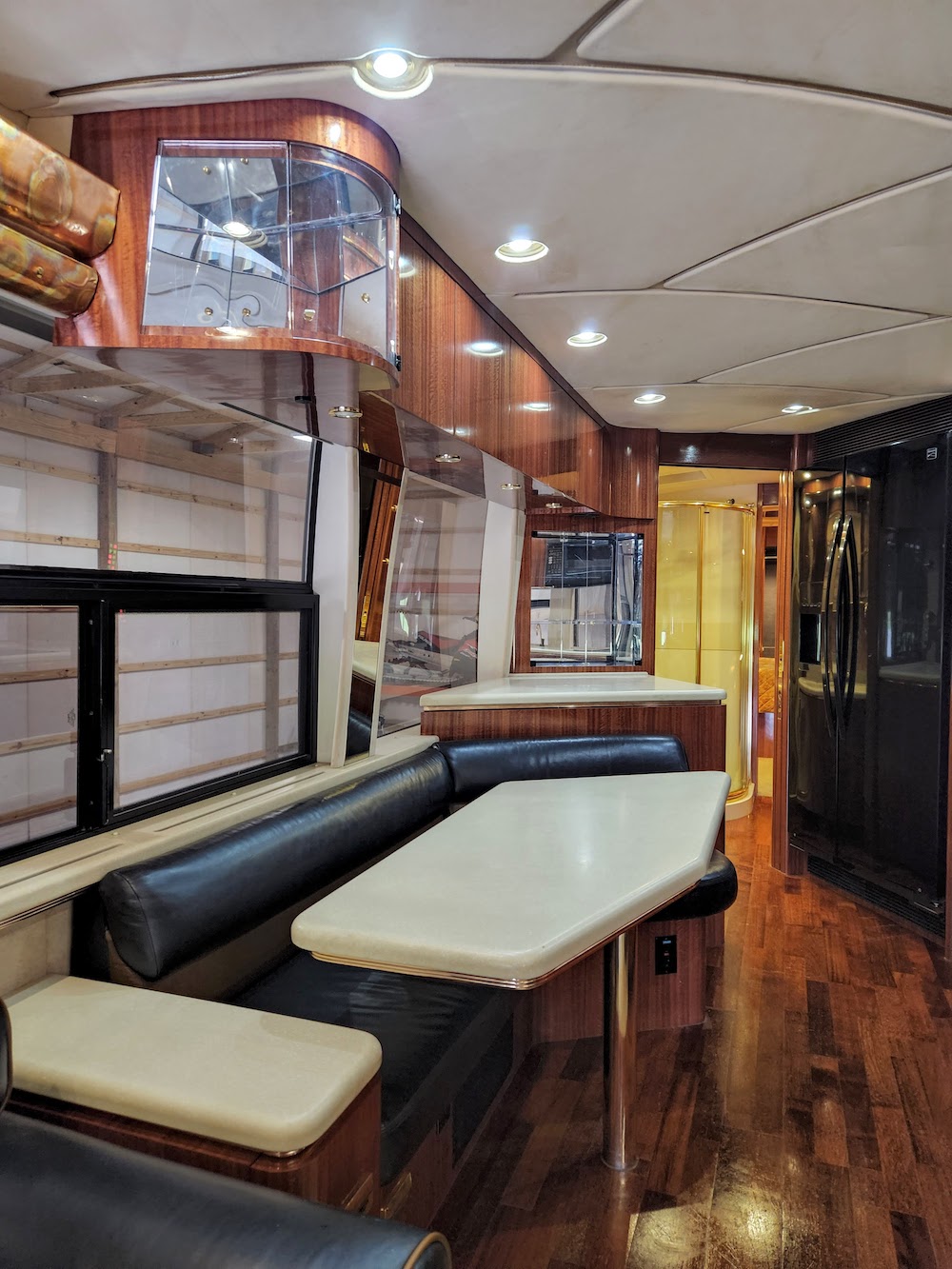 2000 Prevost Marathon H3-45 For Sale