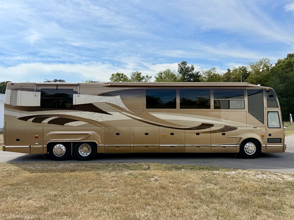 2000 Prevost Marathon H3-45 For Sale