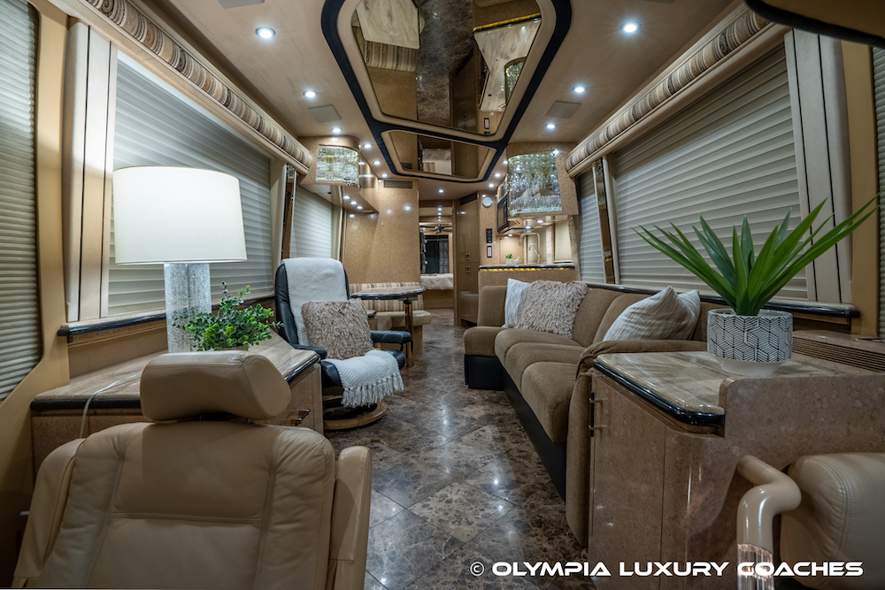 2000 Prevost Marathon H3-45 For Sale