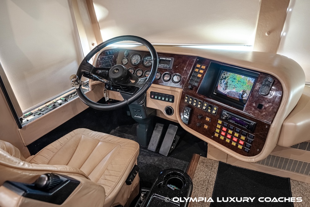 2000 Prevost Marathon XL For Sale