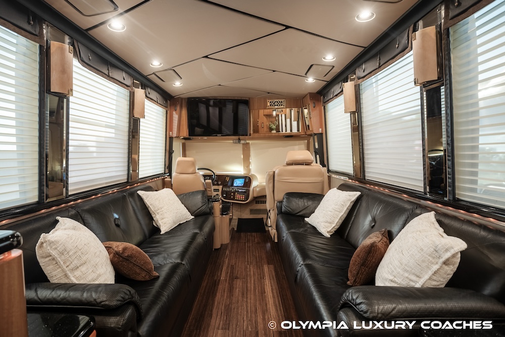 2000 Prevost Marathon XL For Sale