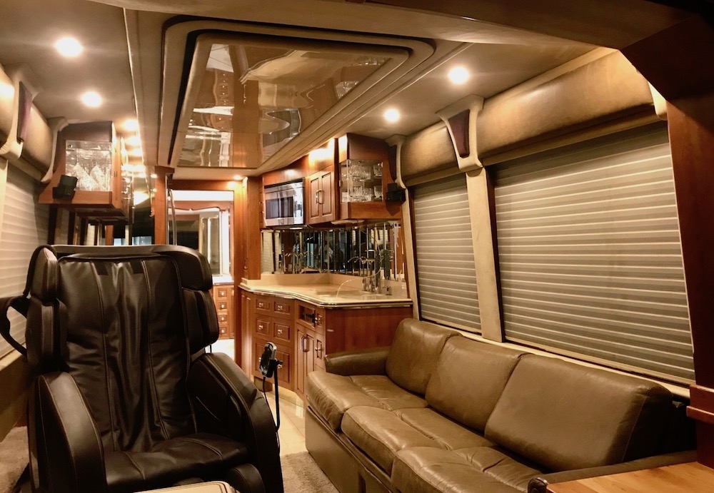 2000 Prevost Royale H3-45 For Sale