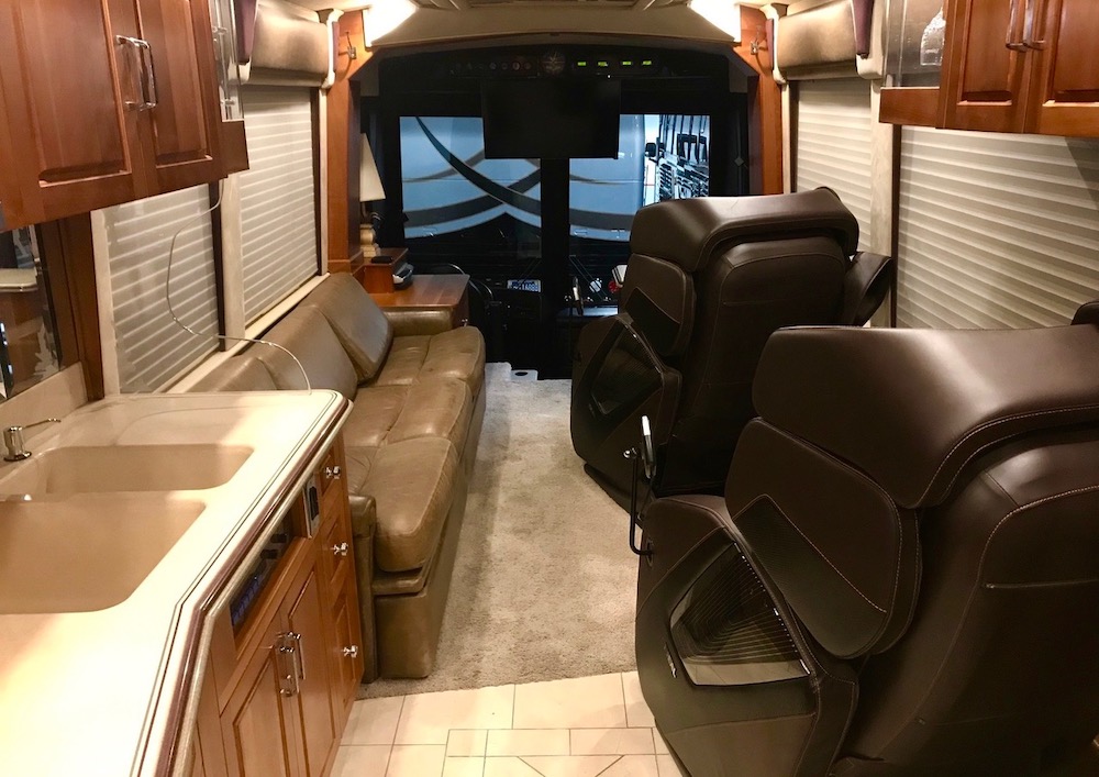 2000 Prevost Royale H3-45 For Sale