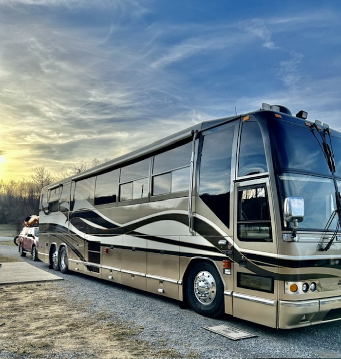 2000 Prevost Royale  H3-45 For Sale