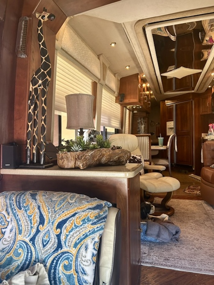 2000 Prevost Royale  H3-45 For Sale