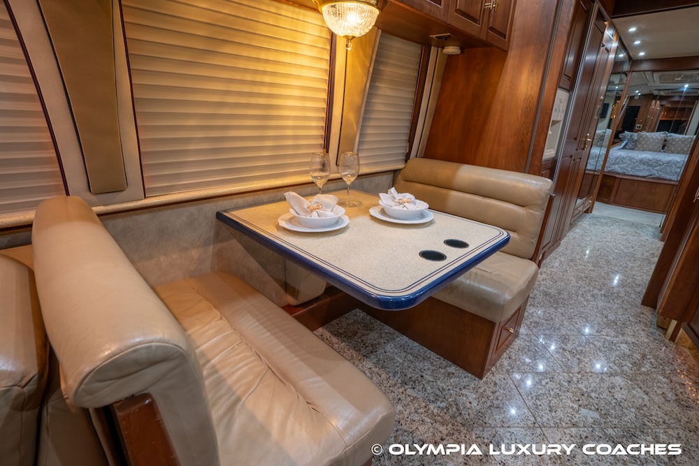 2000 Prevost Royale XL For Sale