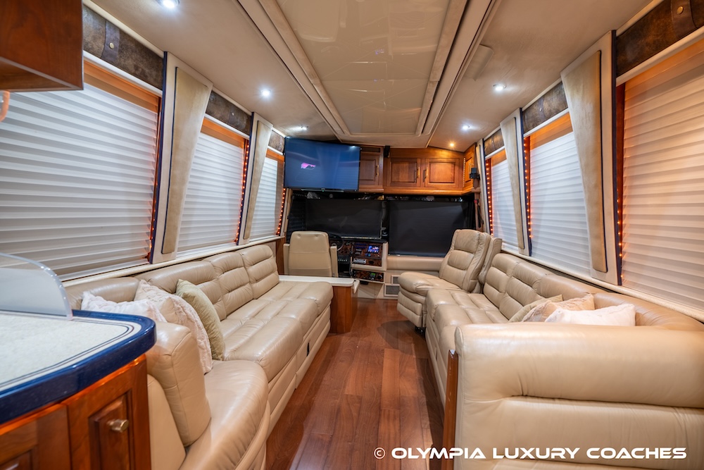 2000 Prevost Royale XL For Sale