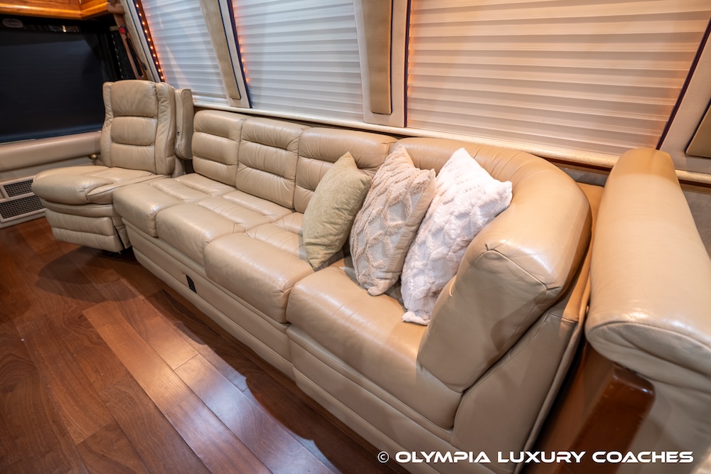 2000 Prevost Royale XL For Sale