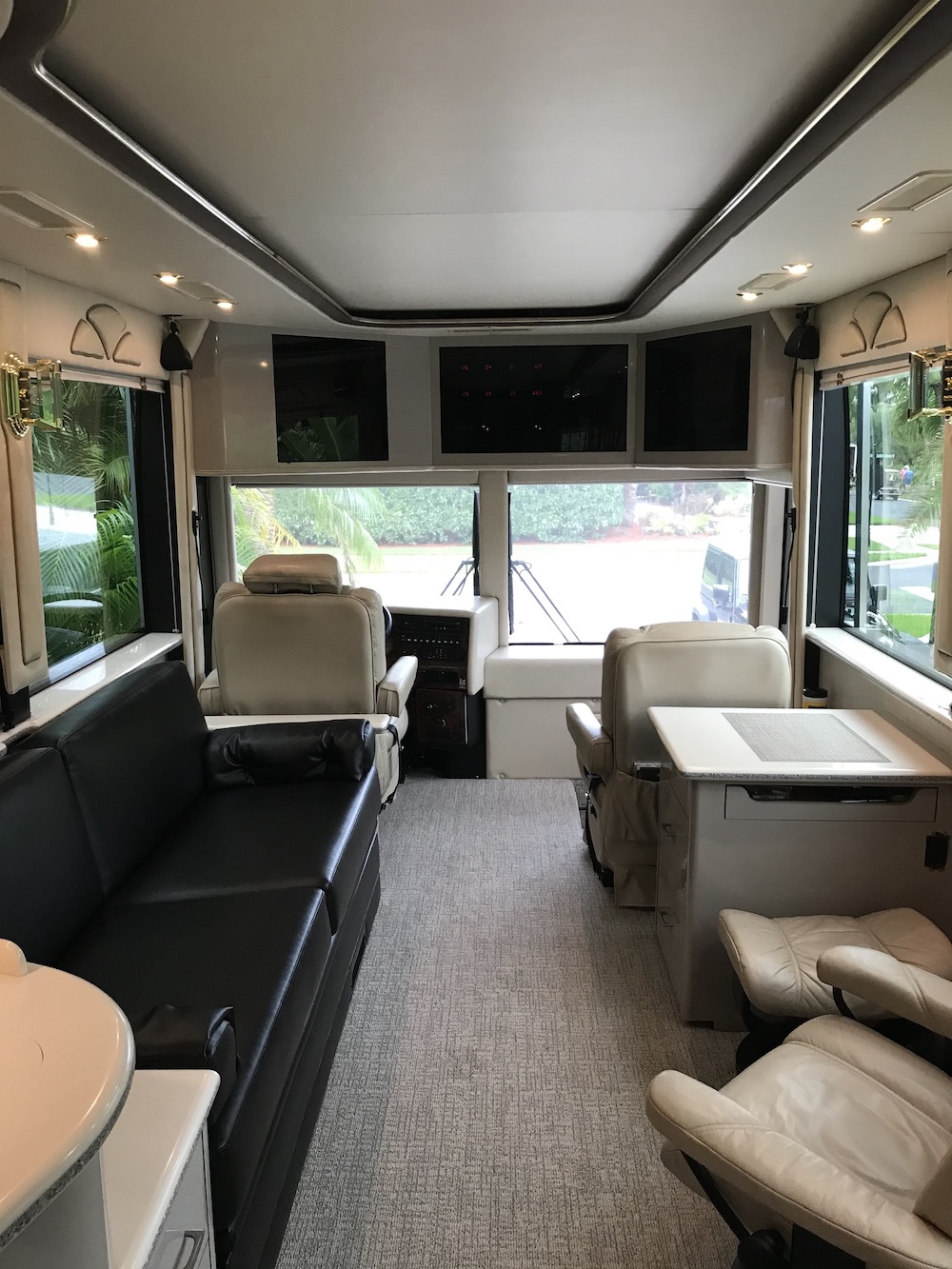 2001 Prevost American XLII For Sale