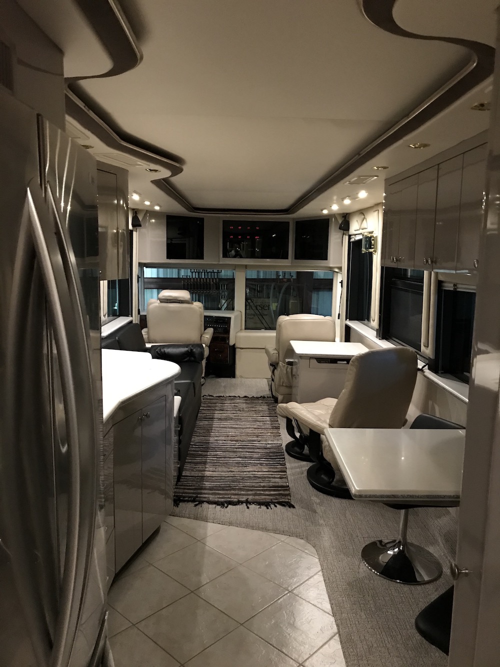 2001 Prevost American XLII For Sale