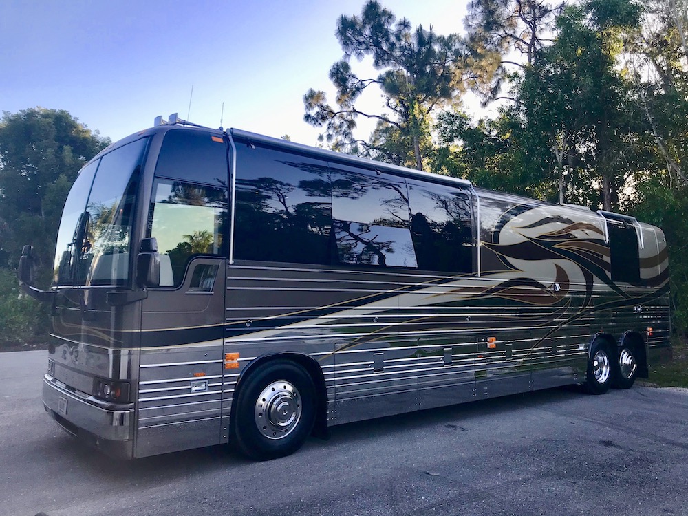 2001 Prevost American XLII For Sale