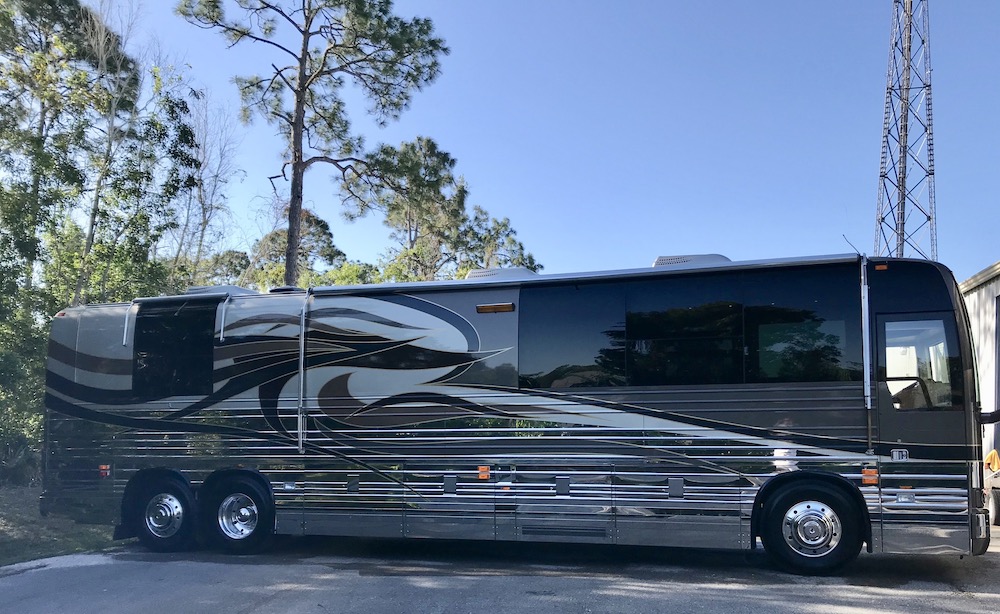 2001 Prevost American XLII For Sale