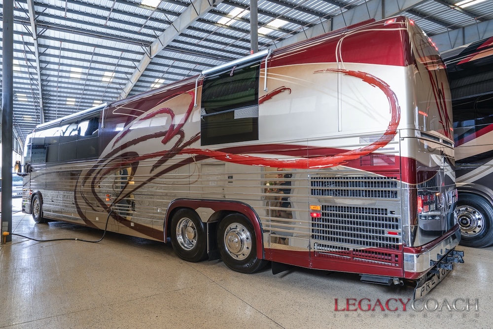 2001 Prevost Country Coach XLII For Sale