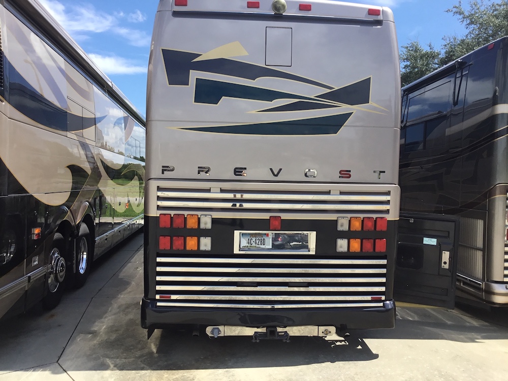 2001 Prevost Featherlite H3-45 For Sale