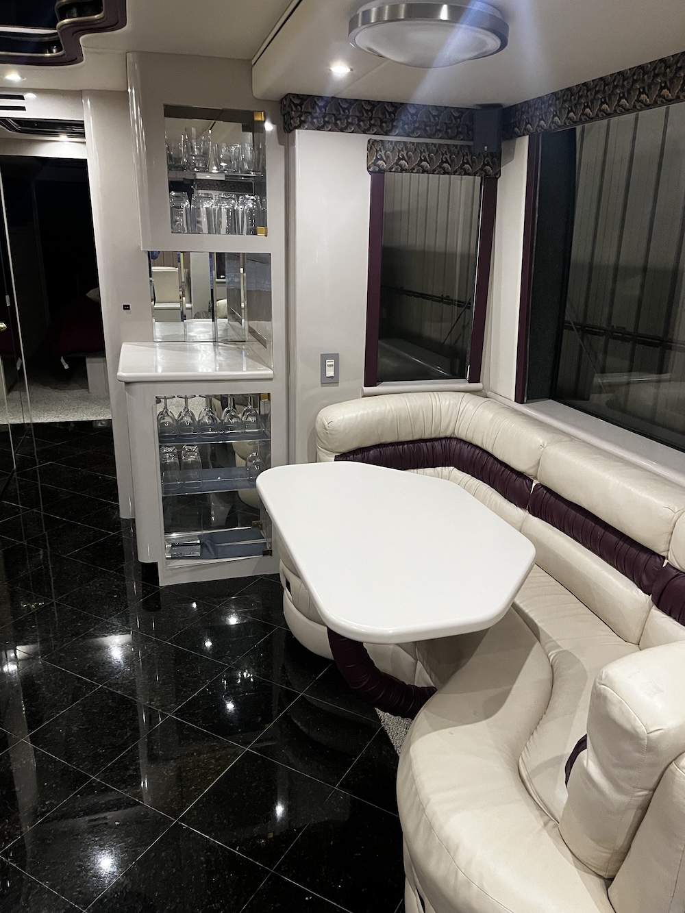 2001 Prevost Hoffman XLII For Sale