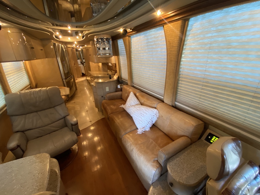 2001 Prevost Liberty XLII For Sale