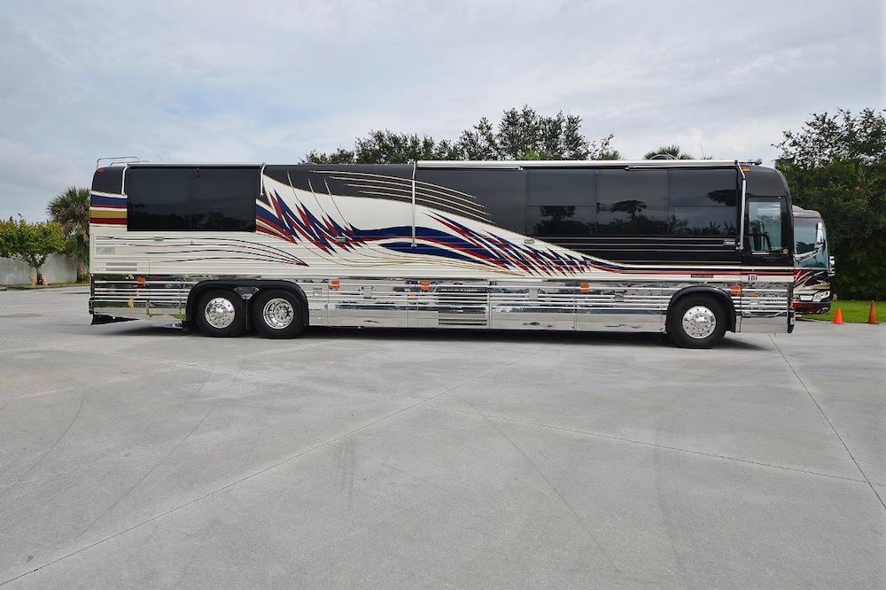 2001 Prevost Liberty XLII For Sale