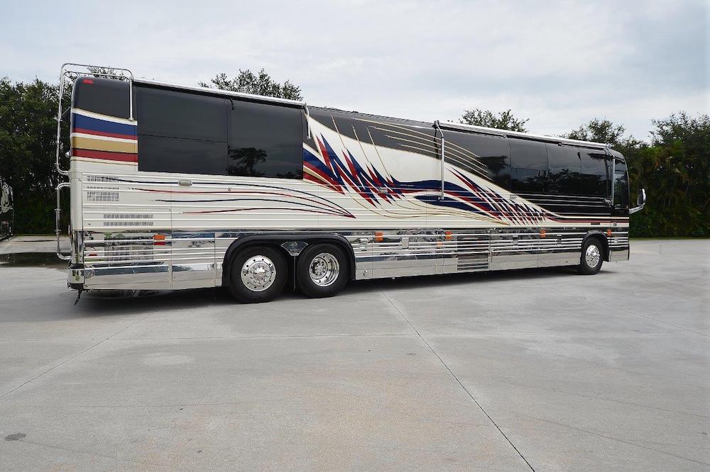 2001 Prevost Liberty XLII For Sale