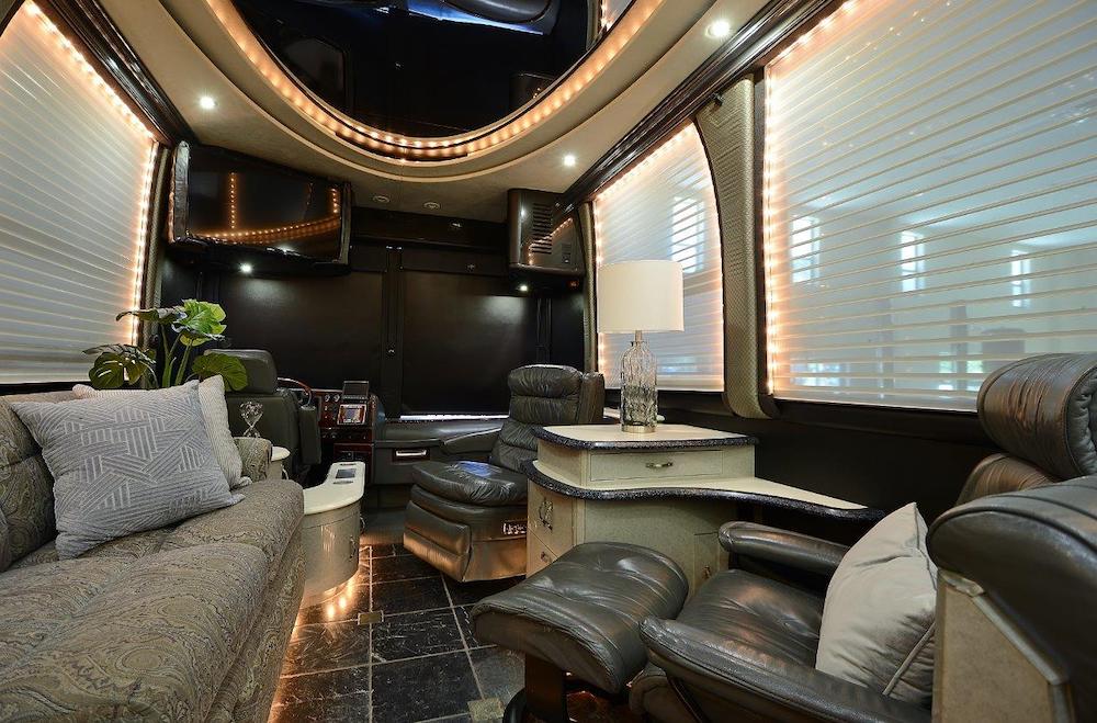 2001 Prevost Liberty XLII For Sale