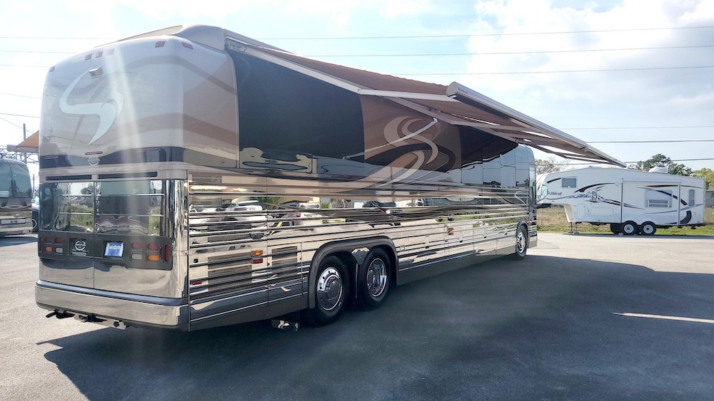 2001 Prevost Marathon XLII For Sale