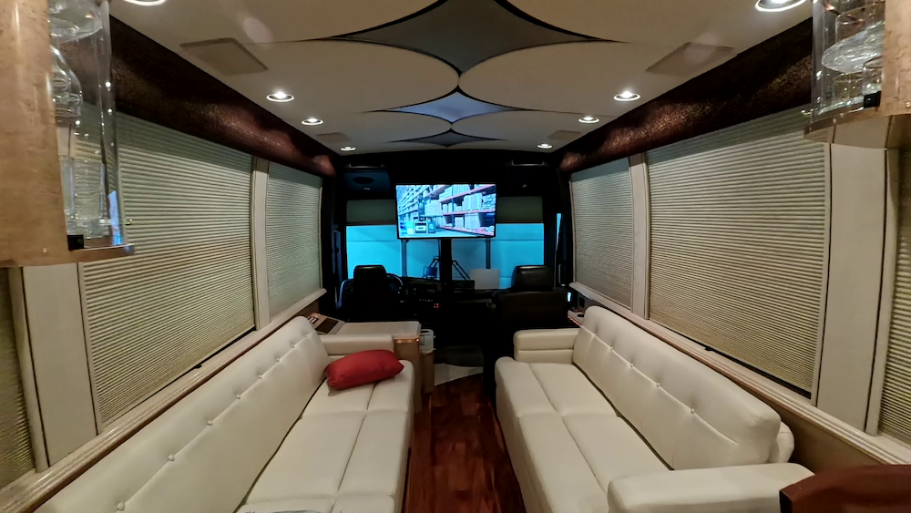 2001 Prevost Marathon XLII For Sale