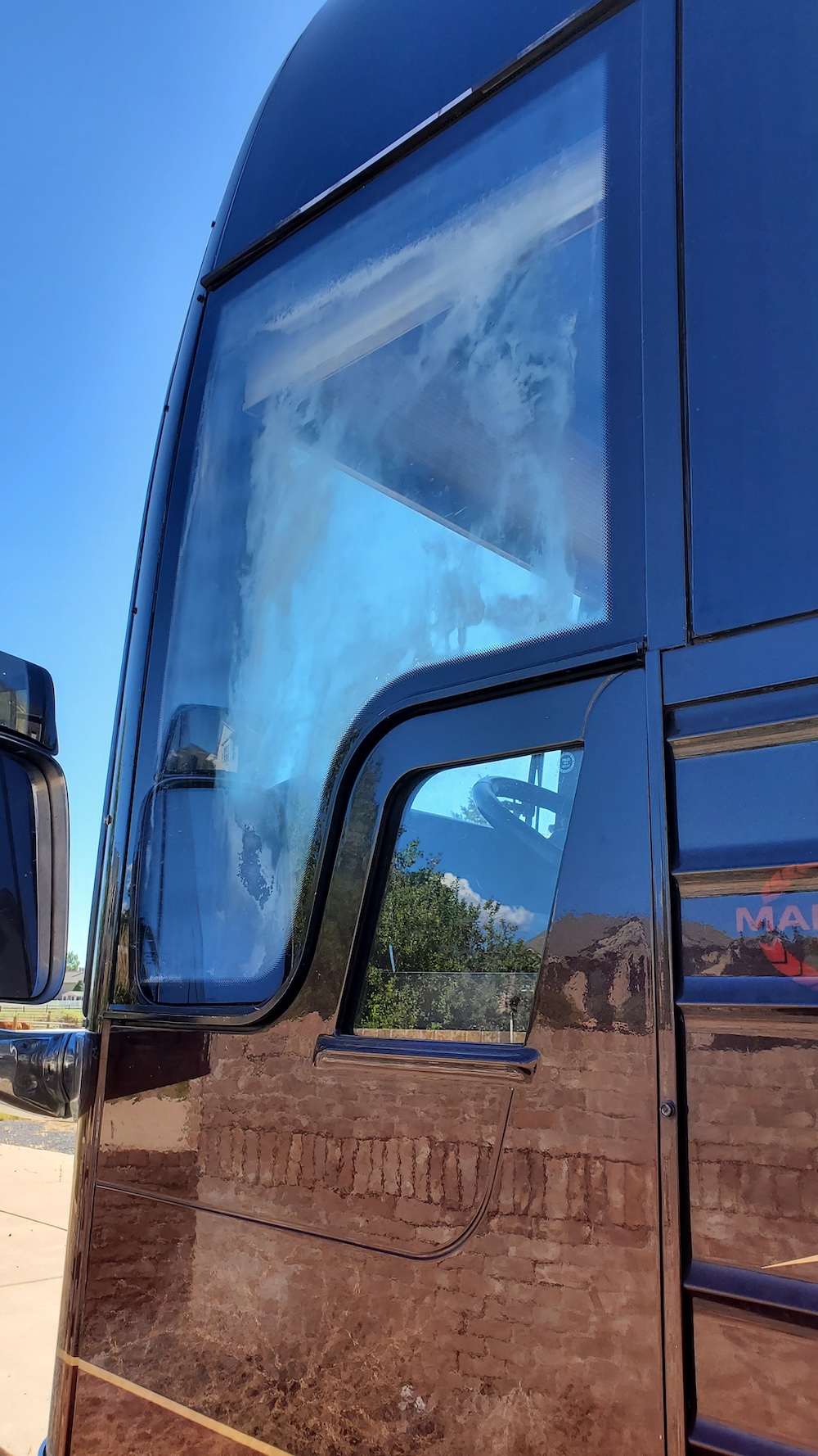 2001 Prevost Marathon XLII For Sale