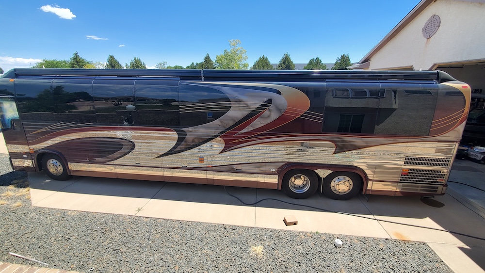 2001 Prevost Marathon XLII For Sale