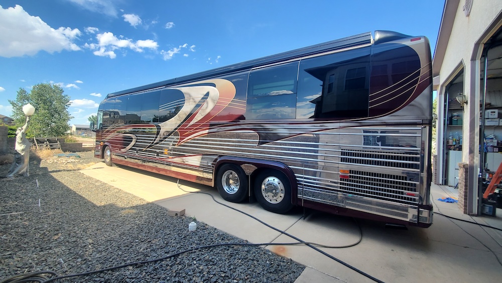 2001 Prevost Marathon XLII For Sale