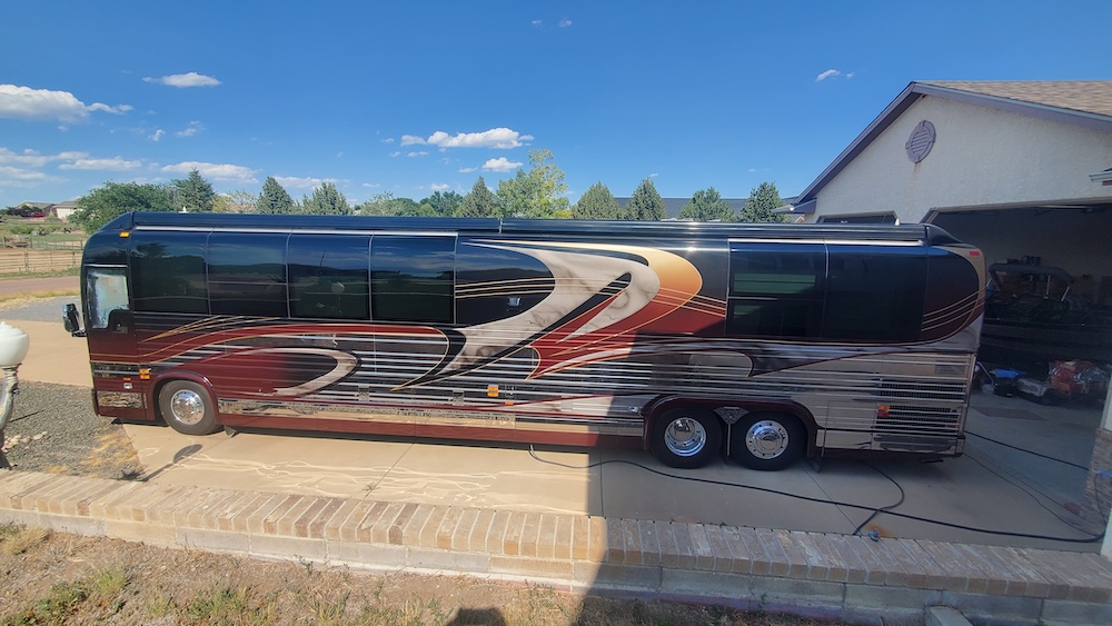 2001 Prevost Marathon XLII For Sale