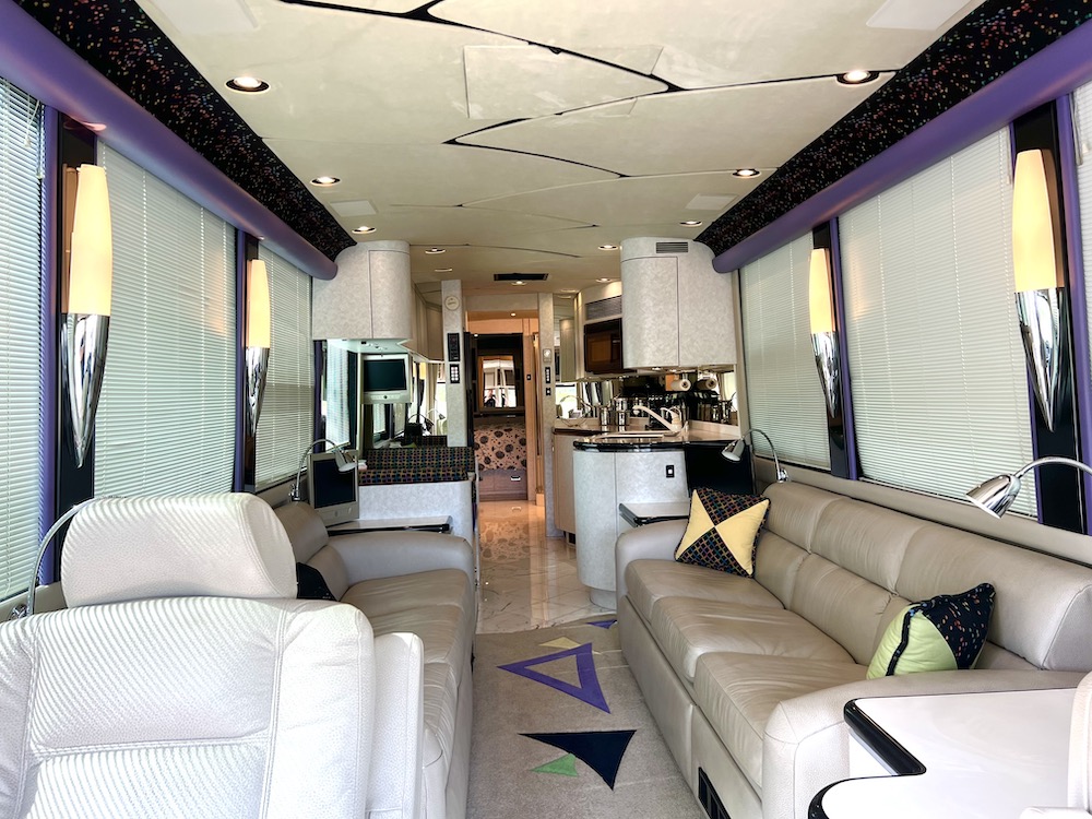 2001 Prevost Marathon XLII For Sale