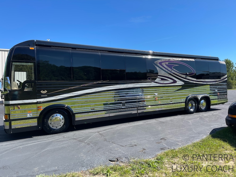 2001 Prevost Marathon XLII For Sale