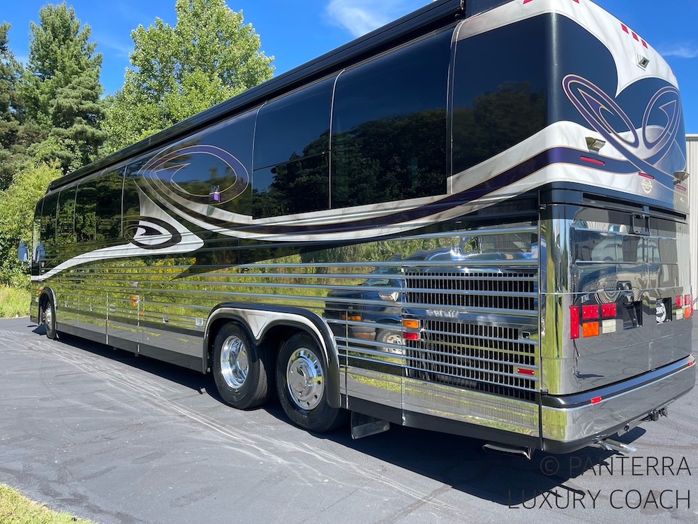 2001 Prevost Marathon XLII For Sale