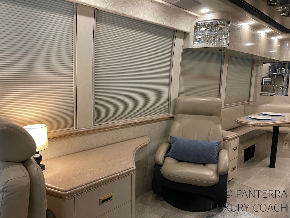 2001 Prevost Marathon XLII For Sale