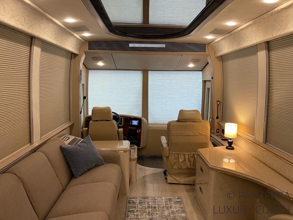 2001 Prevost Marathon XLII For Sale