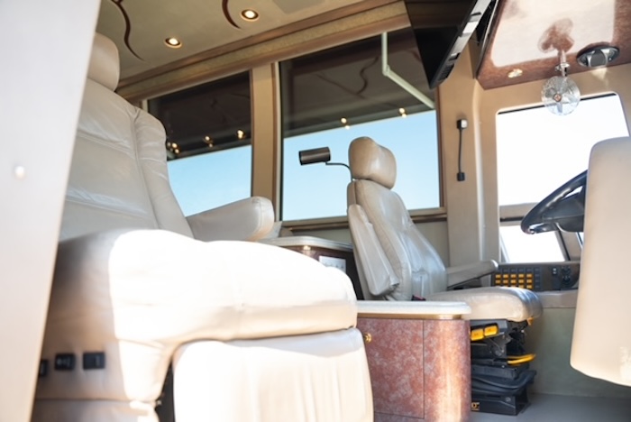 2001 Prevost Marathon XLII For Sale