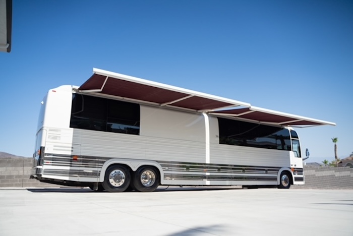 2001 Prevost Marathon XLII For Sale