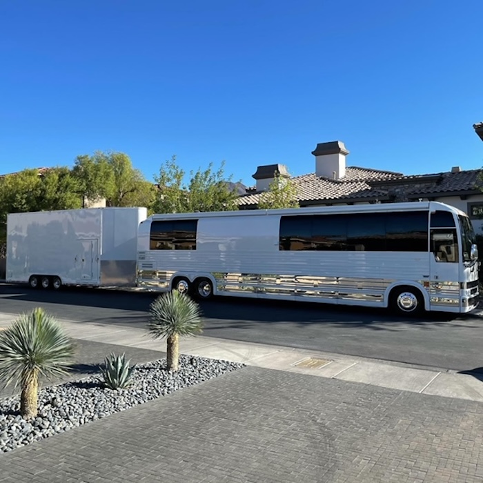 2001 Prevost Marathon XLII For Sale