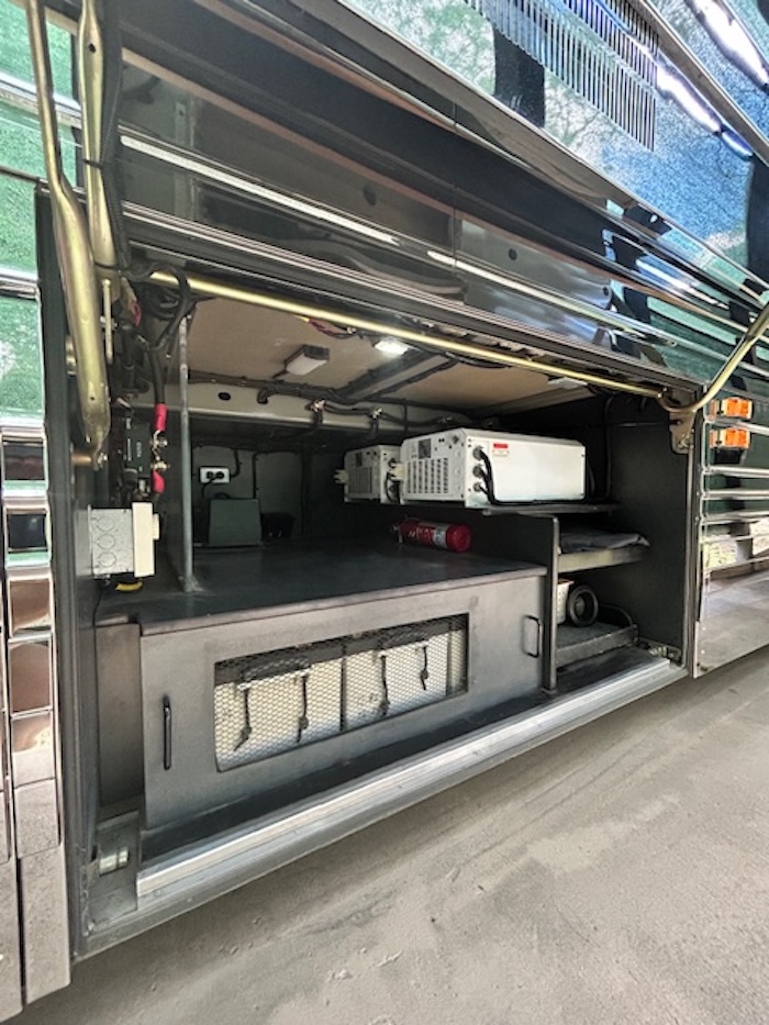 2006 Prevost Royale XLII For Sale