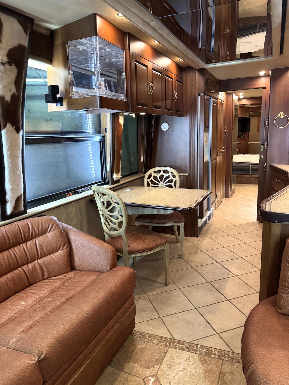 2001 Prevost Royale XLII For Sale