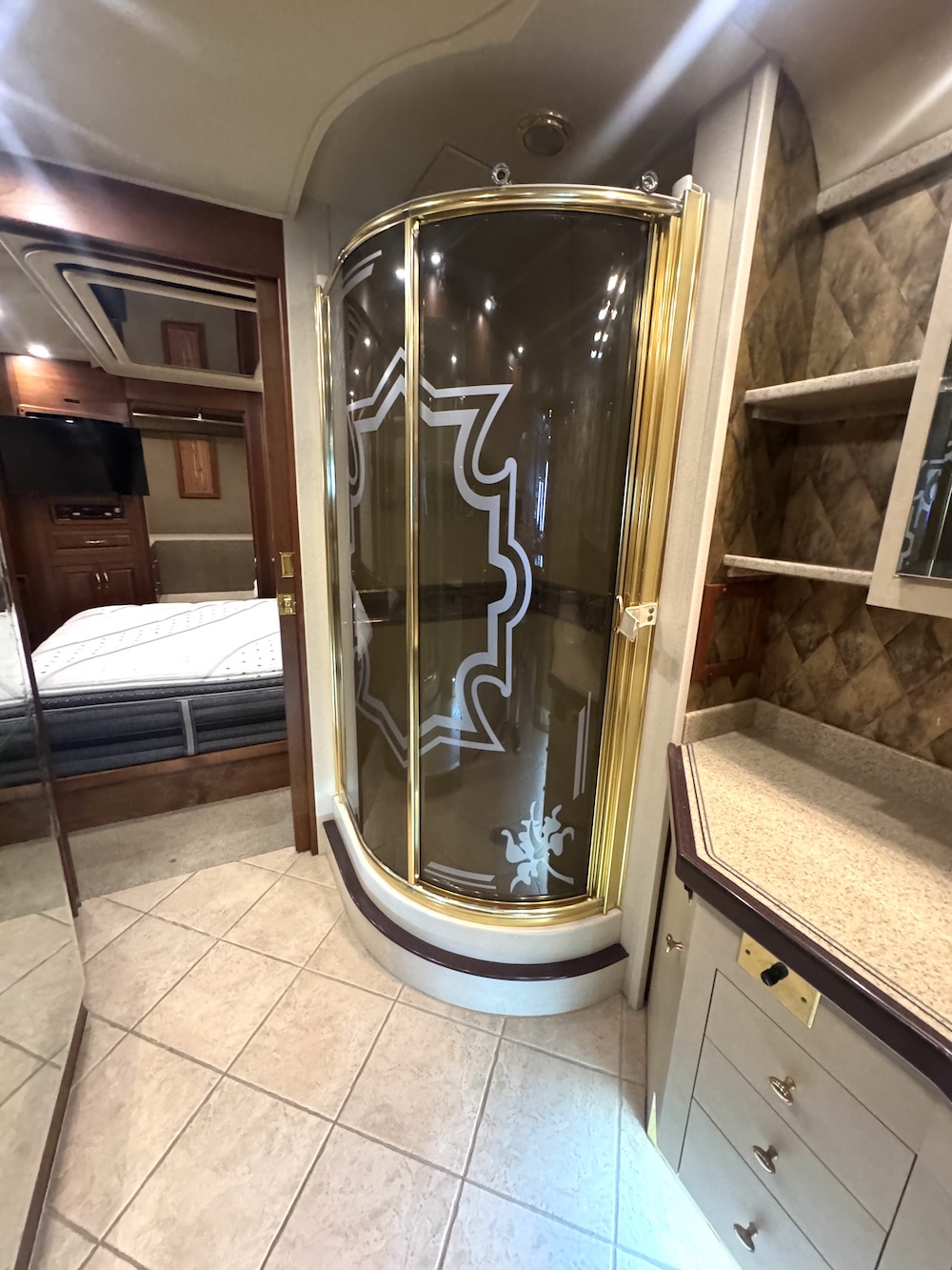 2001 Prevost Royale XLII For Sale