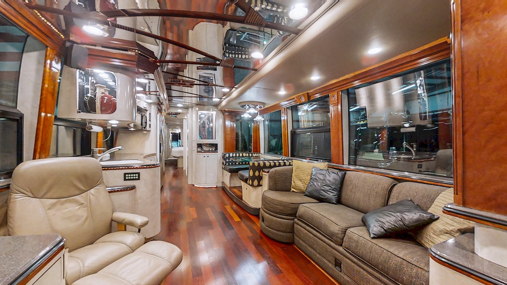 2001 Prevost Vision XLII For Sale