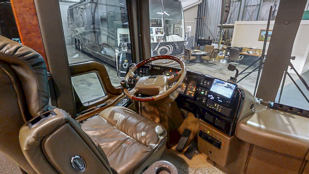 2001 Prevost Vision XLII For Sale