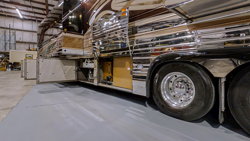 2001 Prevost Vision XLII For Sale