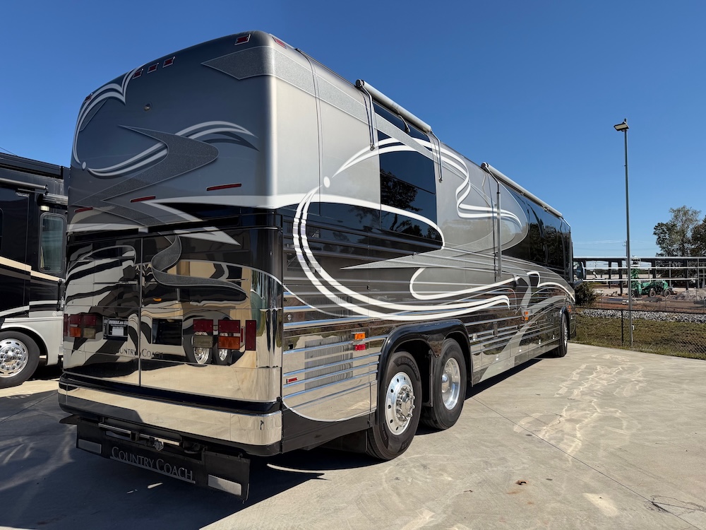 2002 Prevost Country Coach XLII For Sale