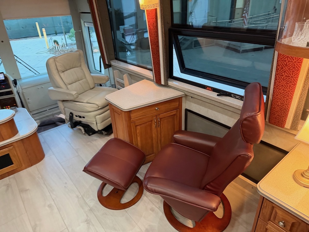 2002 Prevost Country Coach XLII For Sale