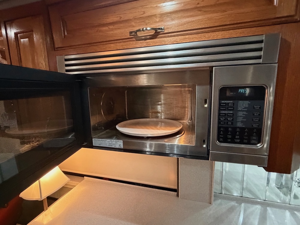 2002 Prevost Country Coach XLII For Sale