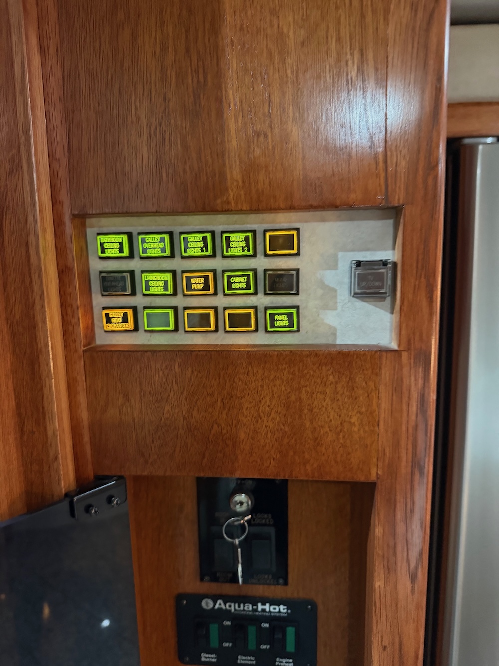 2002 Prevost Country Coach XLII For Sale