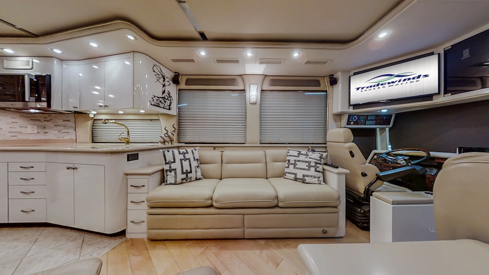 2002 Prevost American XLII For Sale