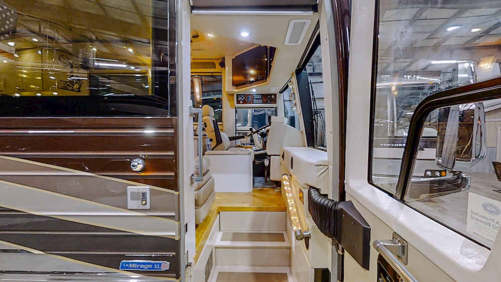 2002 Prevost American XLII For Sale