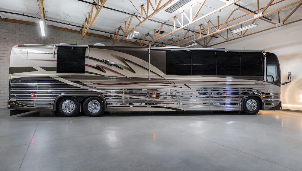 2002 Prevost Country Coach XLII For Sale